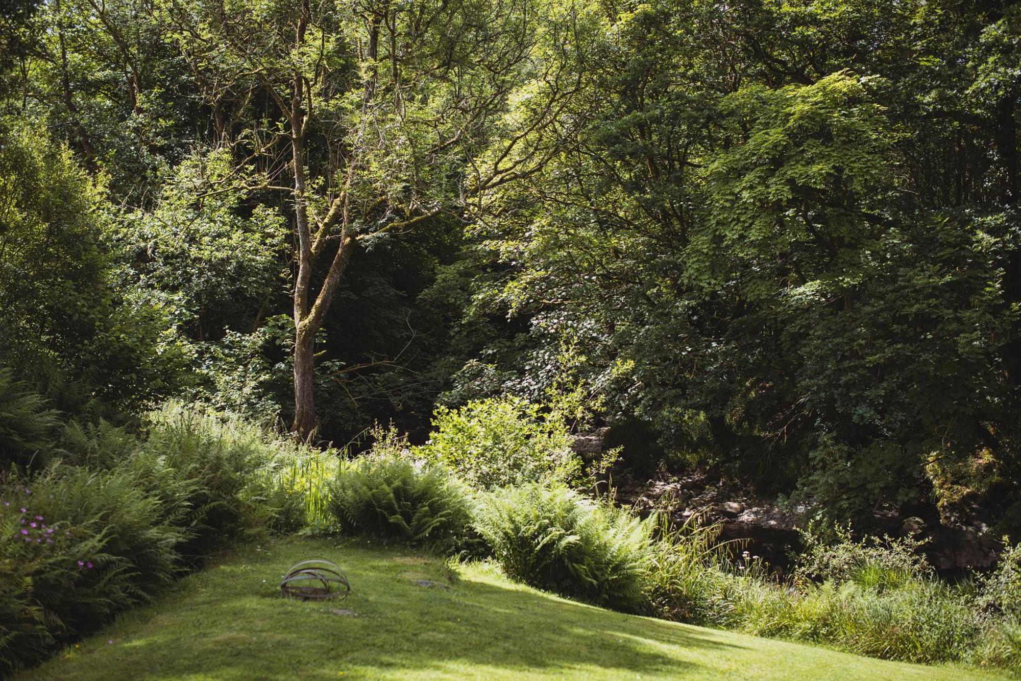 River Cottage, A Luxurious And Cosy Riverside Cottage For Two Welshpool Eksteriør bilde